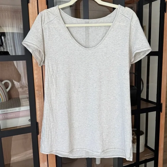 Lululemon Superb Short Sleeve Tee Wee Stripe Heathered Light grey ladder stich - Picture 6 of 11